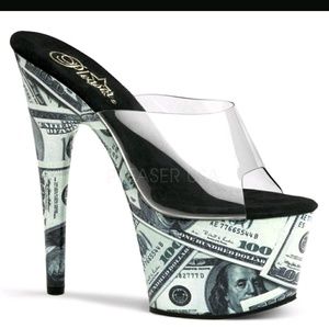 Meet your Posher, Angela